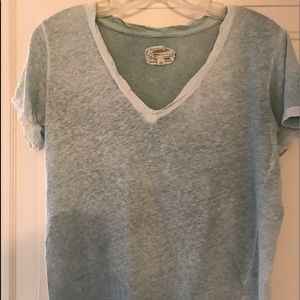 Current Elliott adorable t shirt!